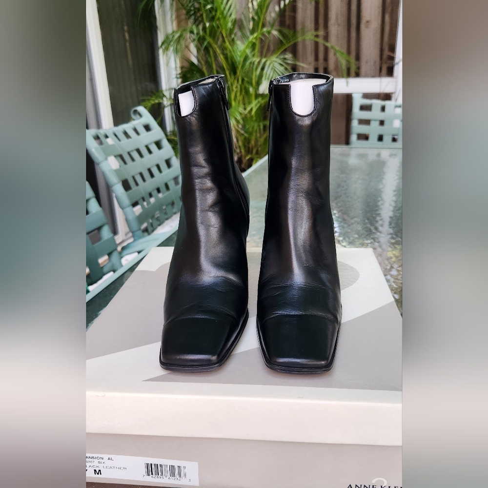 Anne Klein Black Leather Ankle Boots